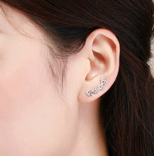 Load image into Gallery viewer, Paw Trail Stud Earrings